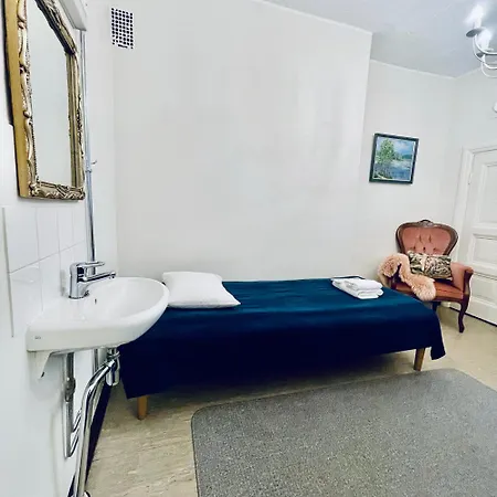Senate Hotell