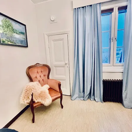 Szálloda Senate 2*