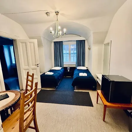 Senate Hotel