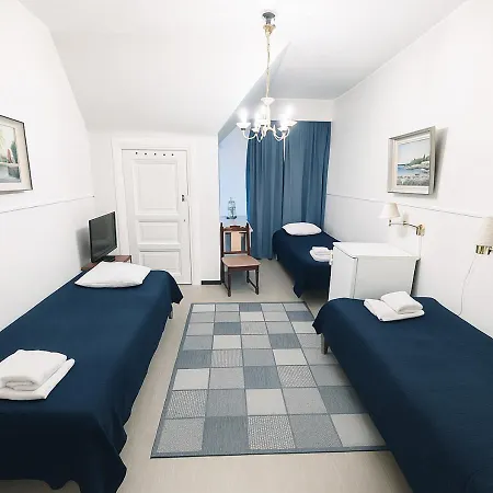 Senate Hotel